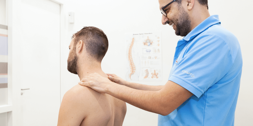 Het kraken van uw nek; veilig of riskant? fysio amerongen, fysiotherapie Amerongen, fysiotherapeut Amerongen, fysio Veenendaal, fysiotherapie Veenendaal, fysiotherapeut Veenendaal, fysio duiven, fysiotherapie duiven , fysiotherapeut duiven, kraken, fysiotherapie, fysio, Veenendaal, Rembrandt